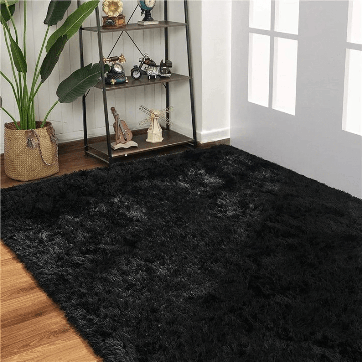 Tapis shaggy noir